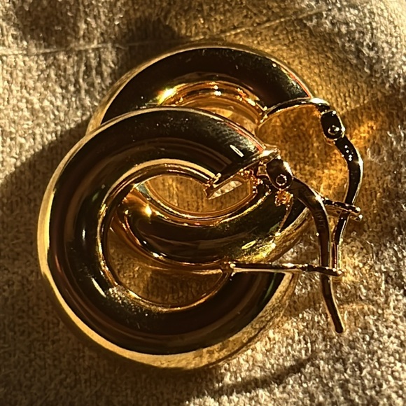 18k Yellow Gold Over Bronze Tube Hoop Earrings - Picture 7 of 7